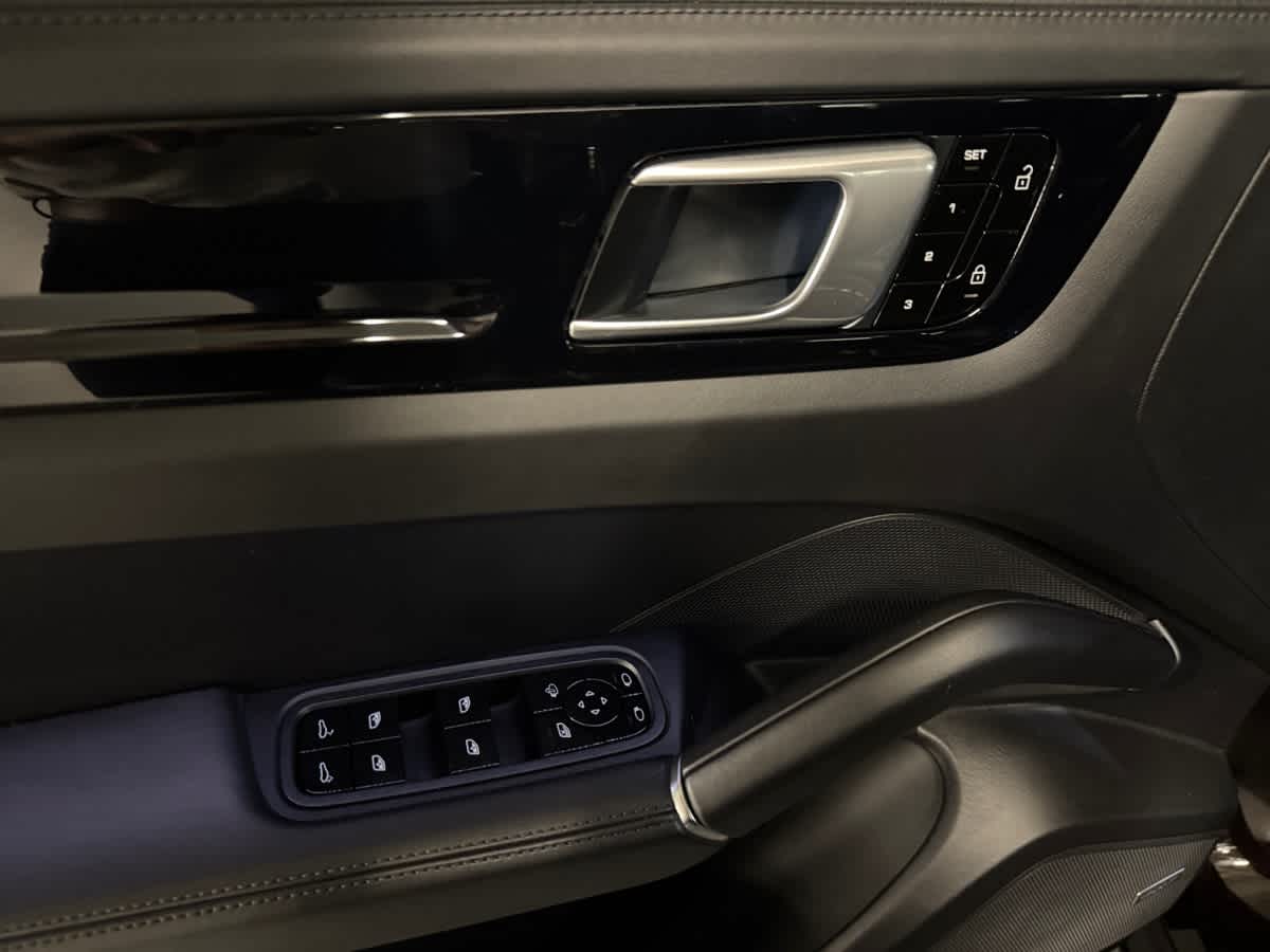 used 2020 Porsche Cayenne car, priced at $44,998