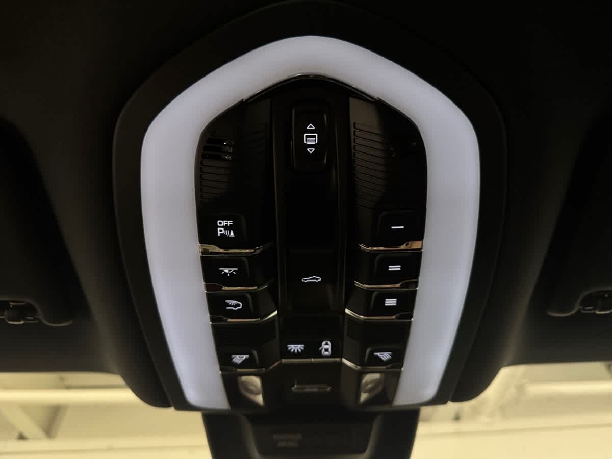 new 2026 Porsche Macan car