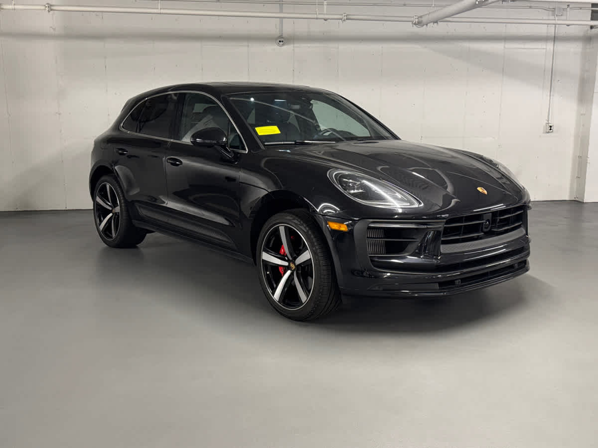 new 2025 Porsche Macan car