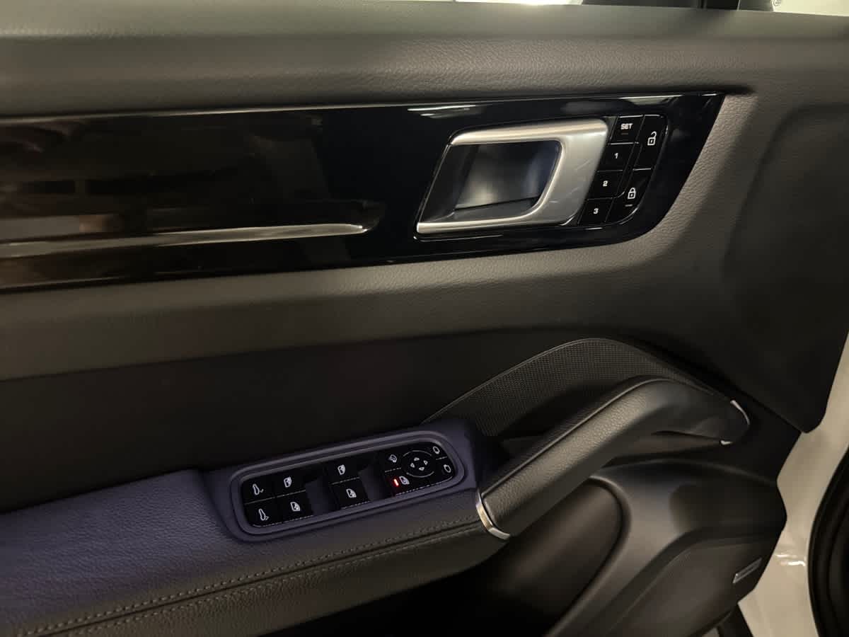 used 2019 Porsche Cayenne car, priced at $33,997