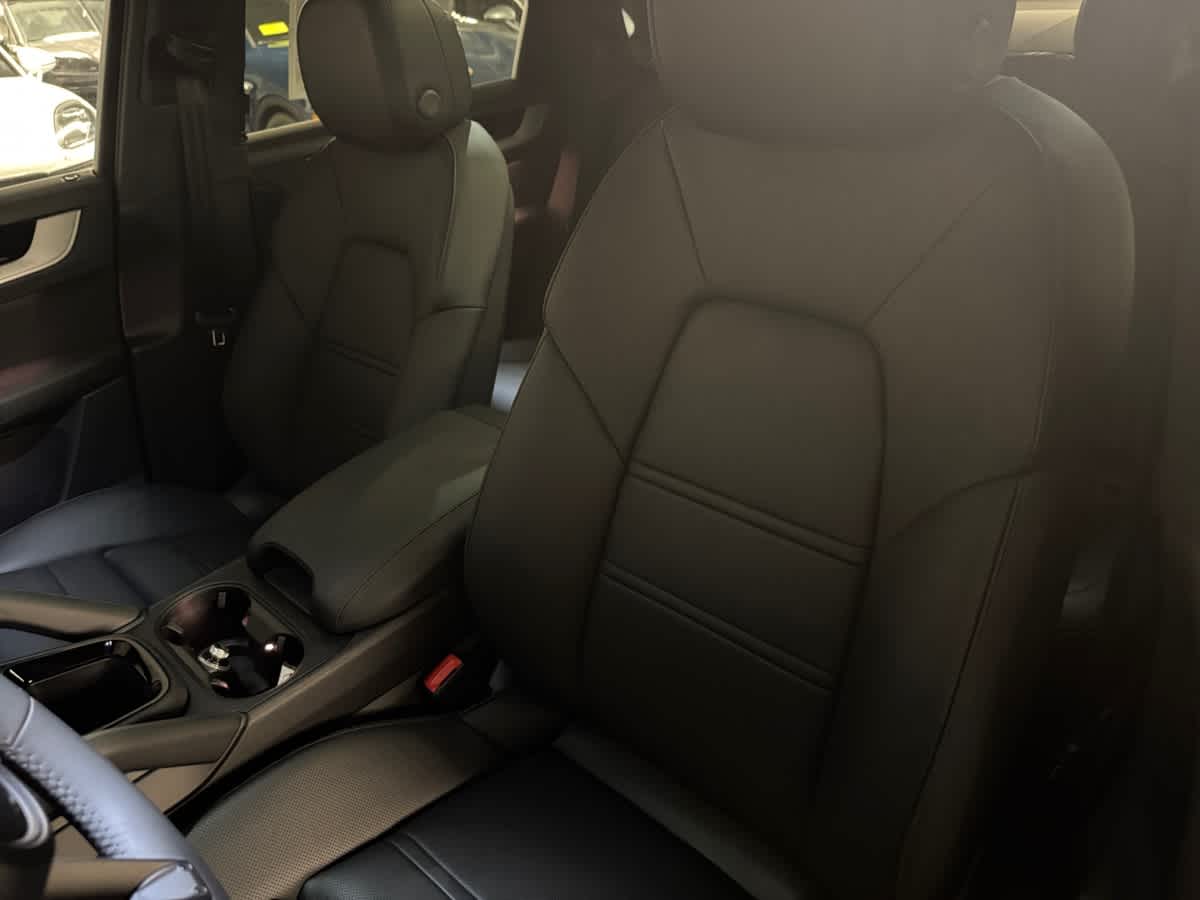 new 2026 Porsche Cayenne car