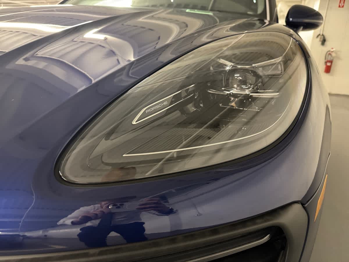 new 2025 Porsche Macan car