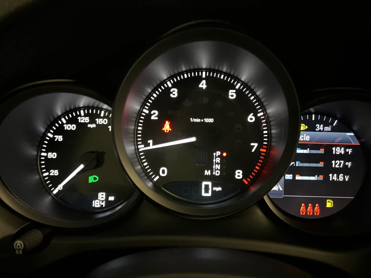 new 2026 Porsche Macan car