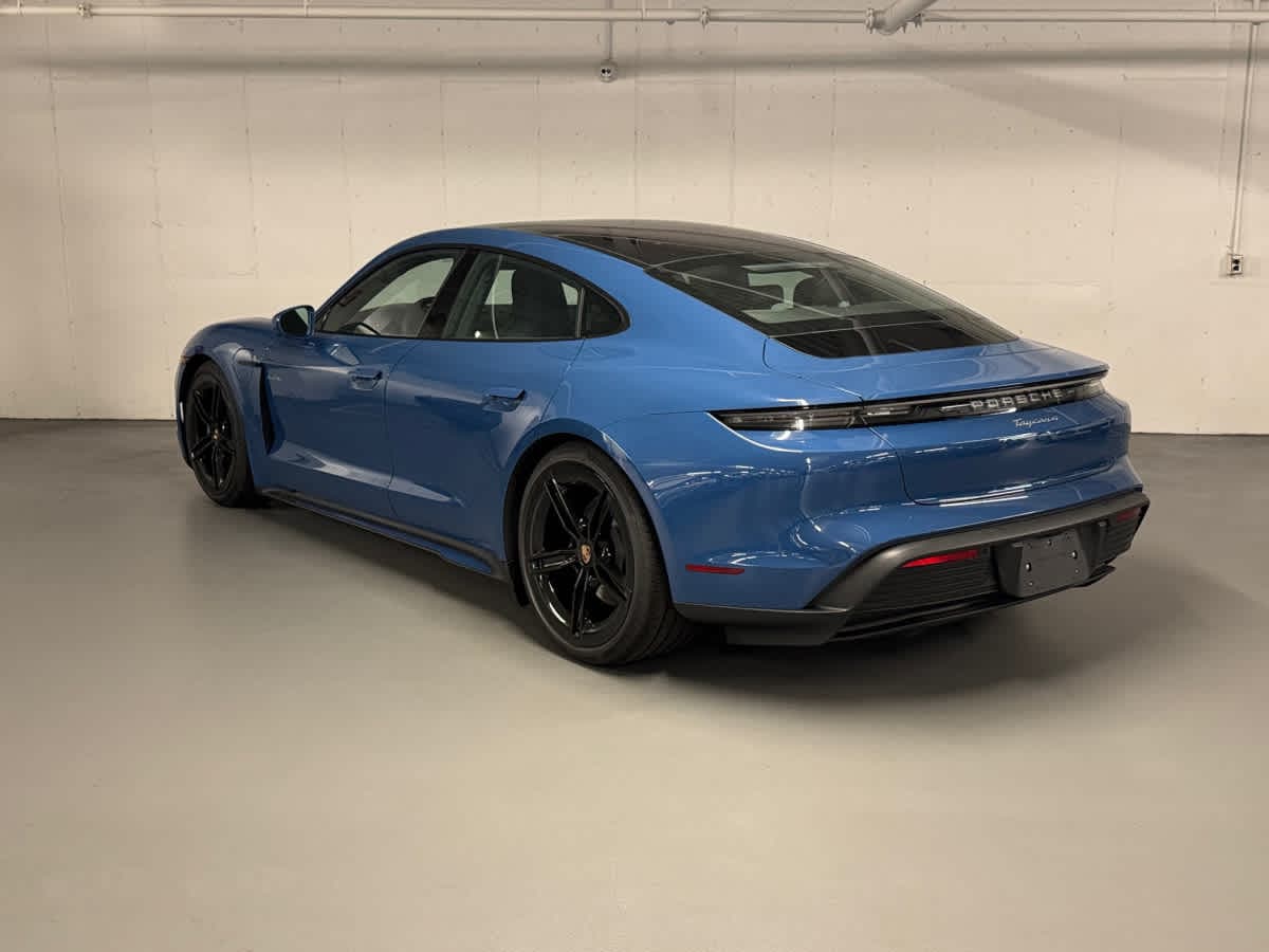 new 2025 Porsche Taycan car
