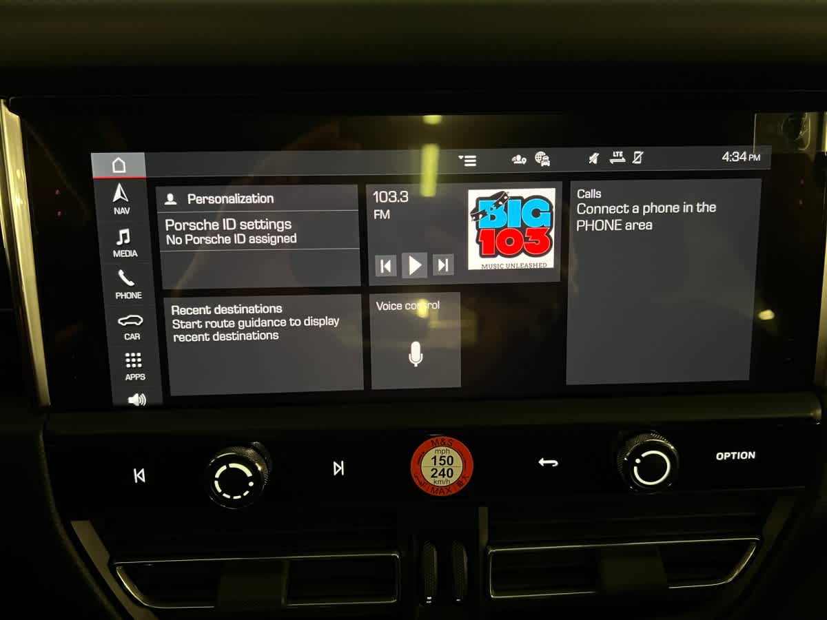 new 2026 Porsche Macan car