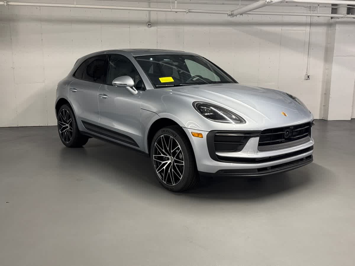 new 2025 Porsche Macan car