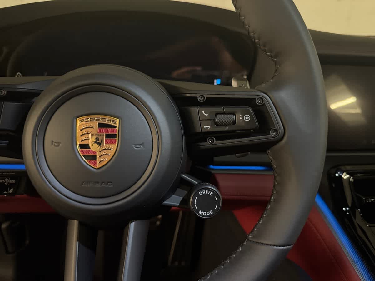 new 2025 Porsche Panamera car