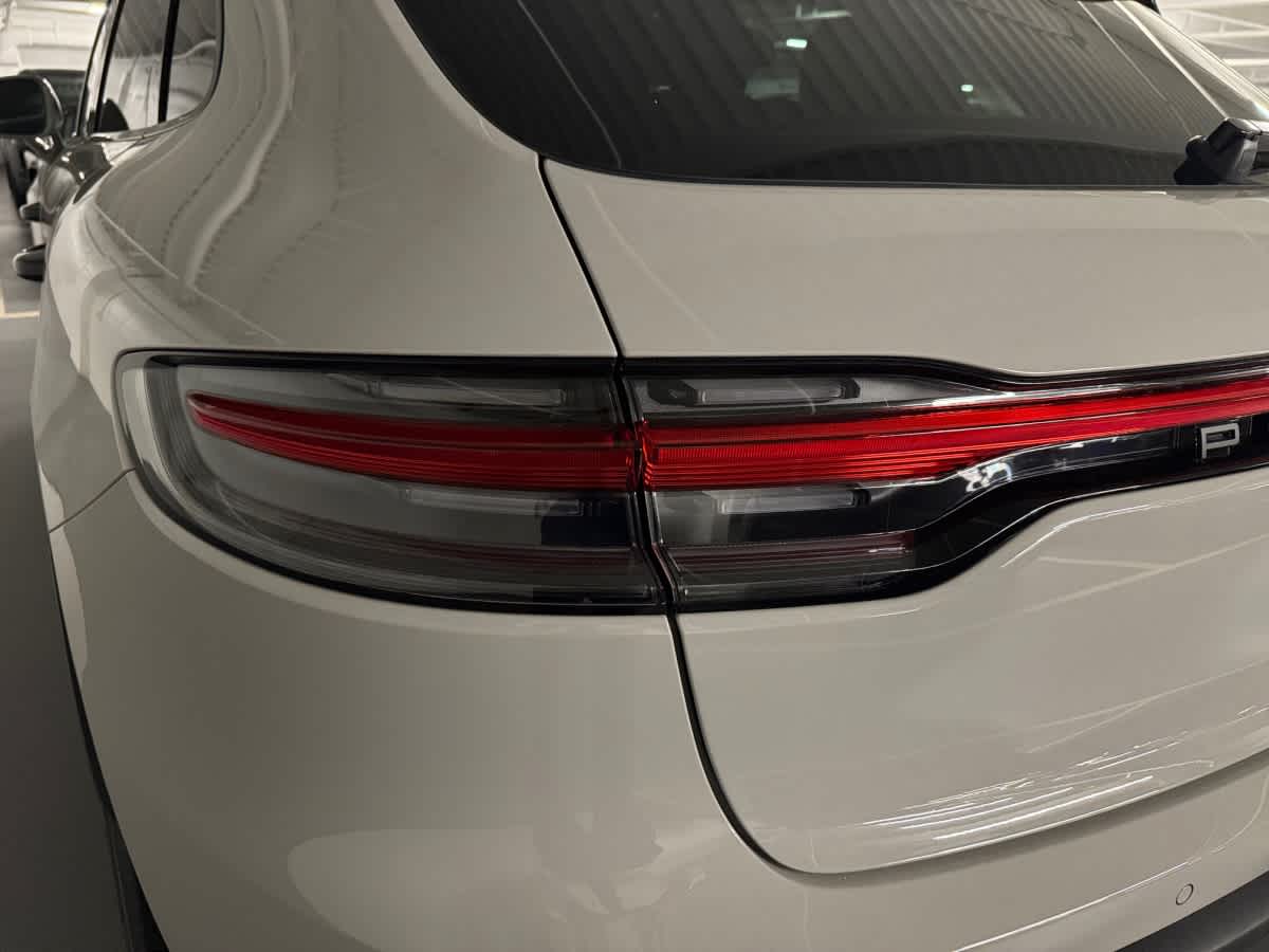 new 2025 Porsche Macan car