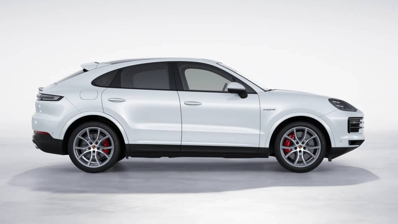 new 2026 Porsche Cayenne car