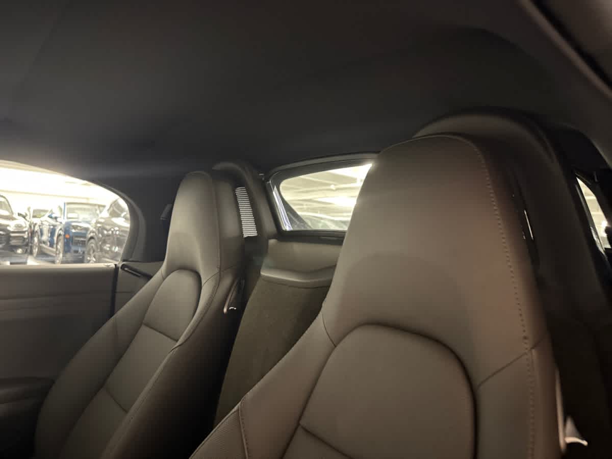 new 2024 Porsche 718 Boxster car