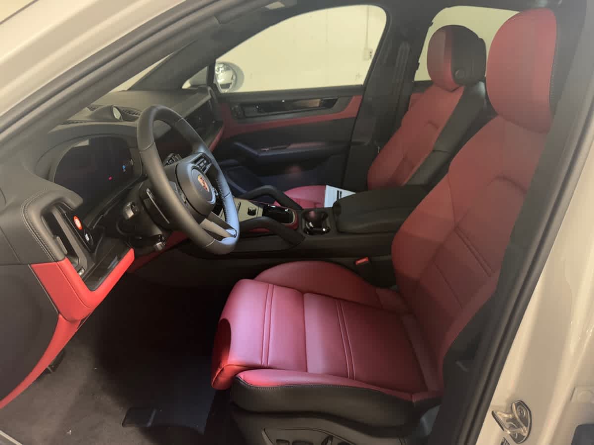 new 2026 Porsche Cayenne car