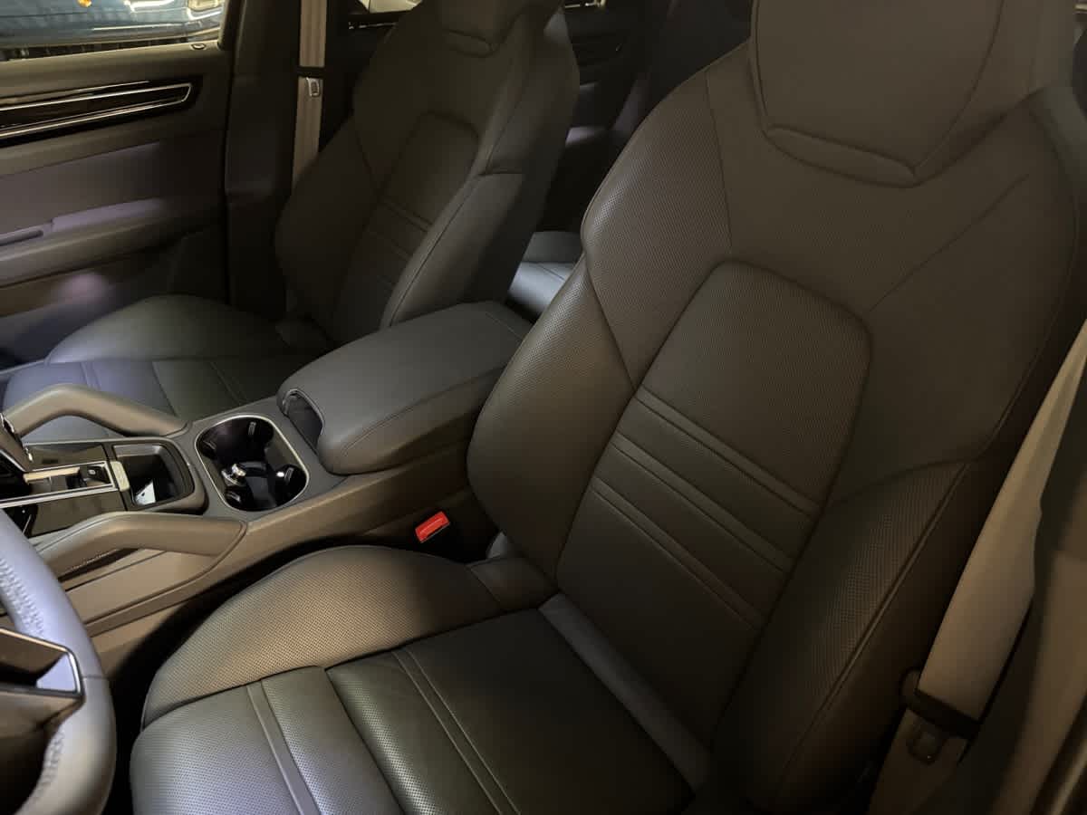 used 2023 Porsche Cayenne car, priced at $74,998