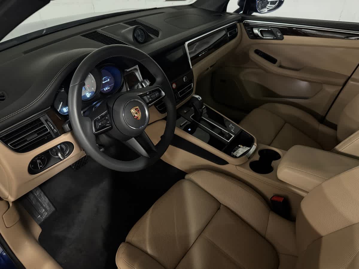 new 2025 Porsche Macan car
