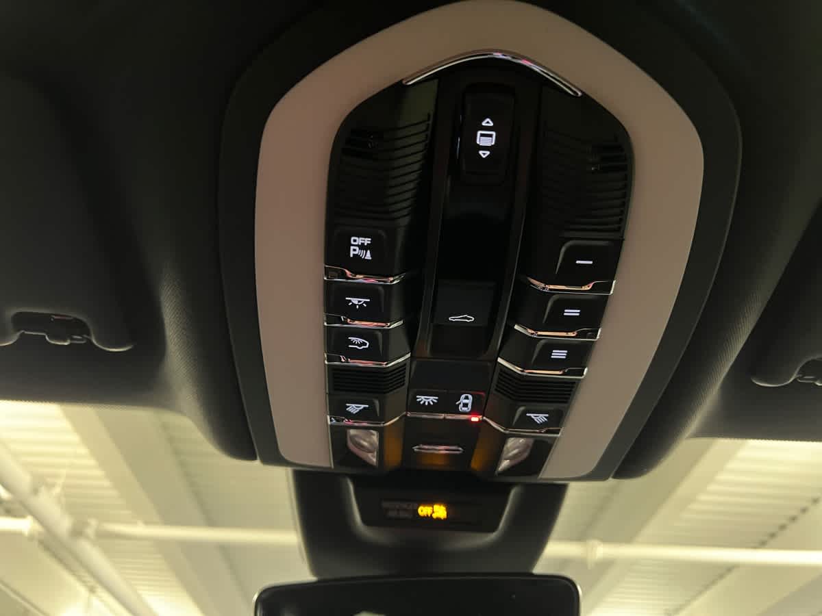 new 2026 Porsche Macan car