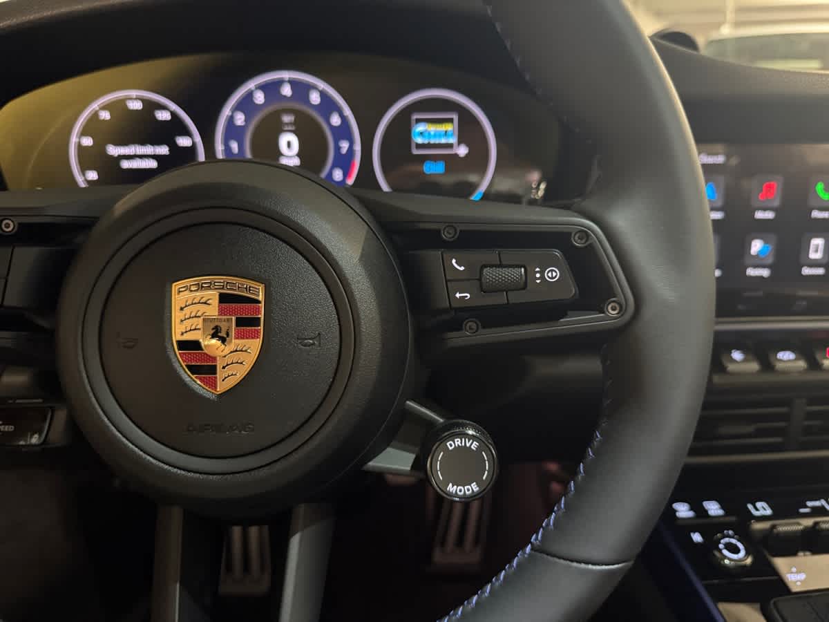new 2025 Porsche 911 car