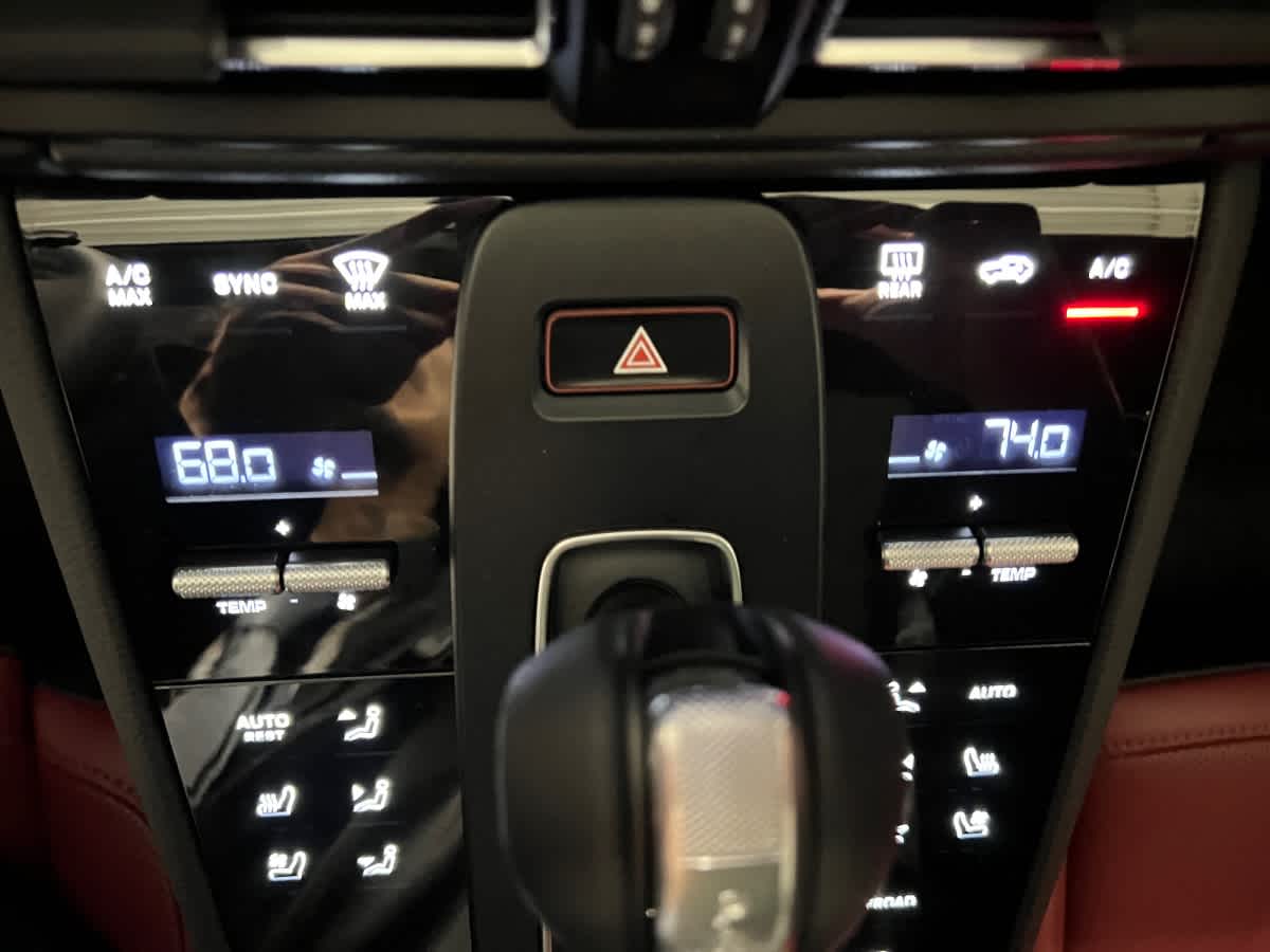 new 2026 Porsche Macan car