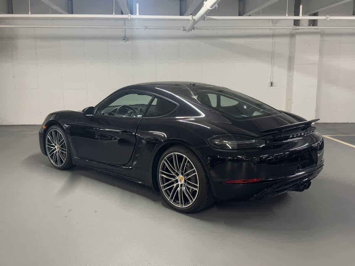 new 2025 Porsche 718 Cayman car