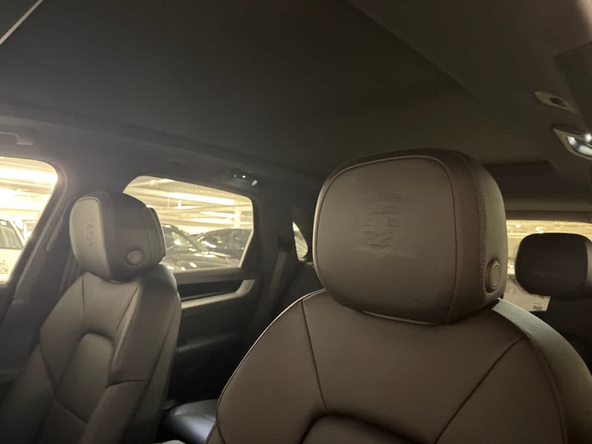new 2025 Porsche Cayenne car