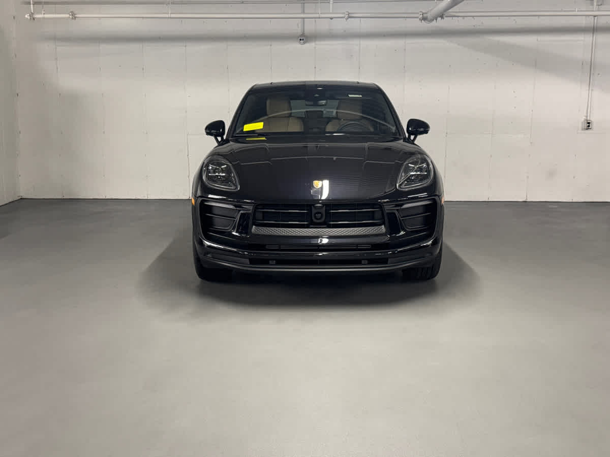 new 2025 Porsche Macan car