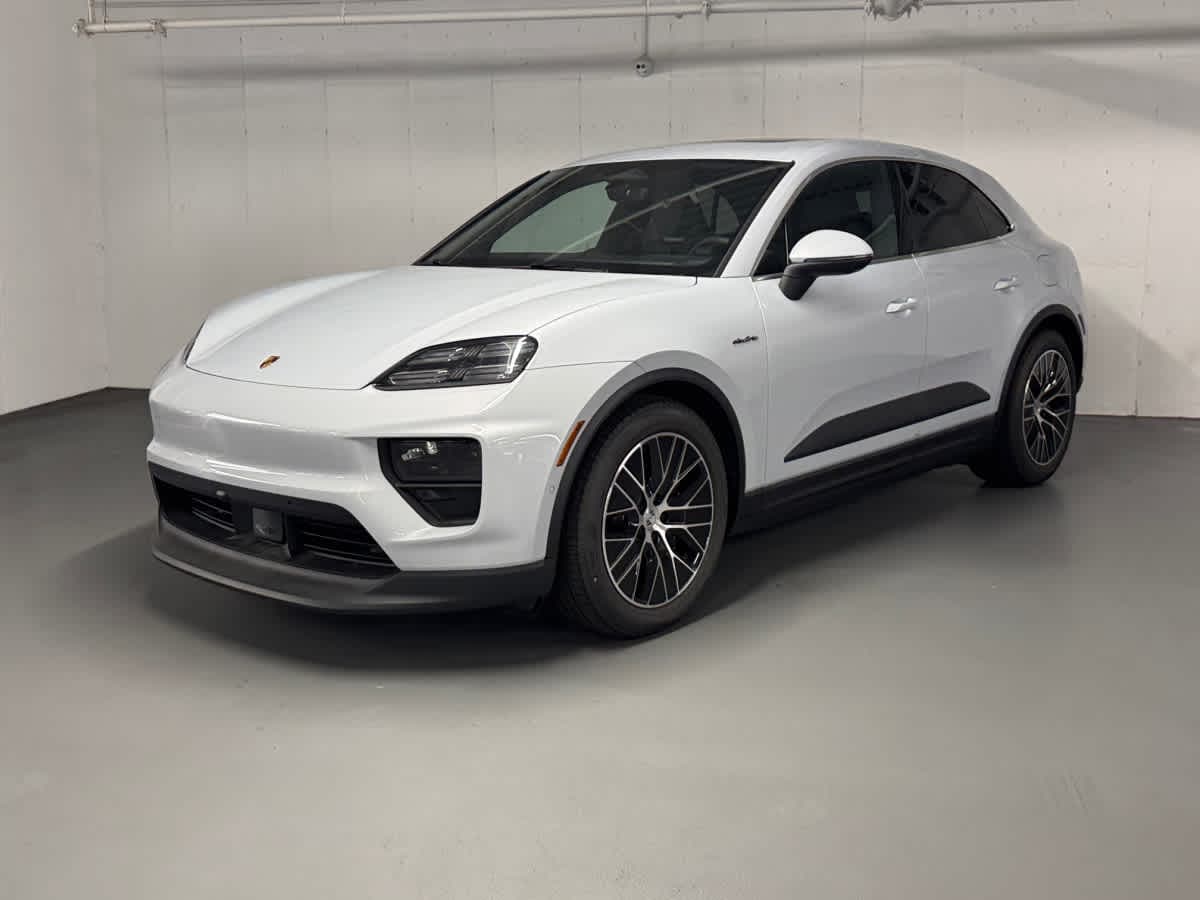 new 2025 Porsche Macan car