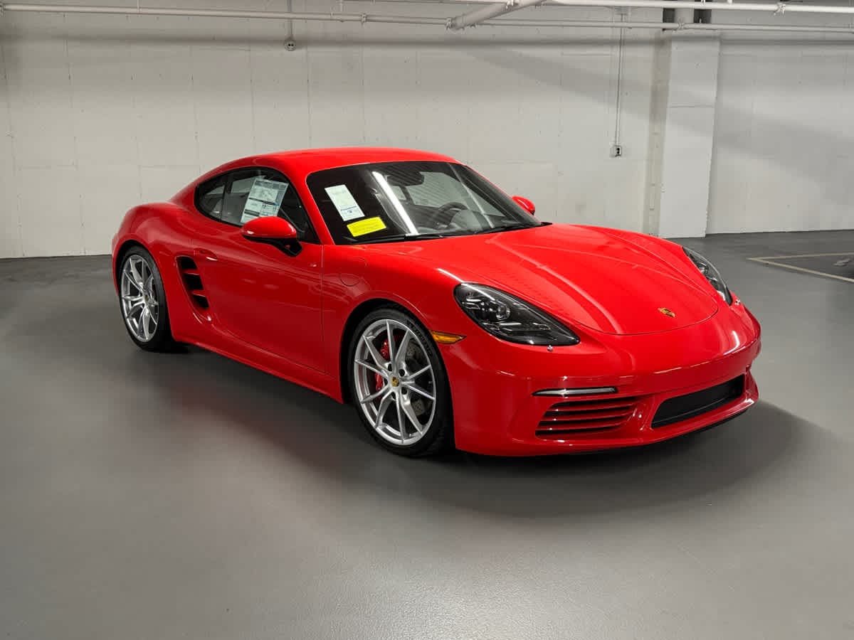 new 2025 Porsche 718 Cayman car