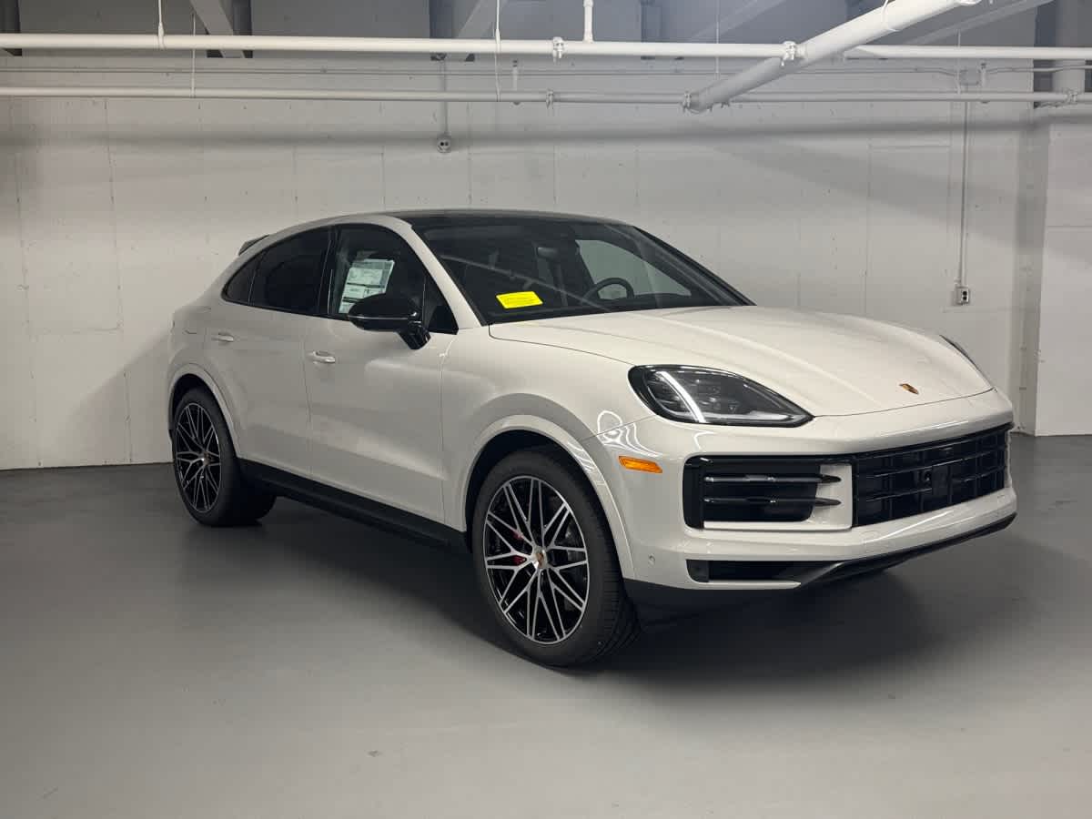 new 2025 Porsche Cayenne car