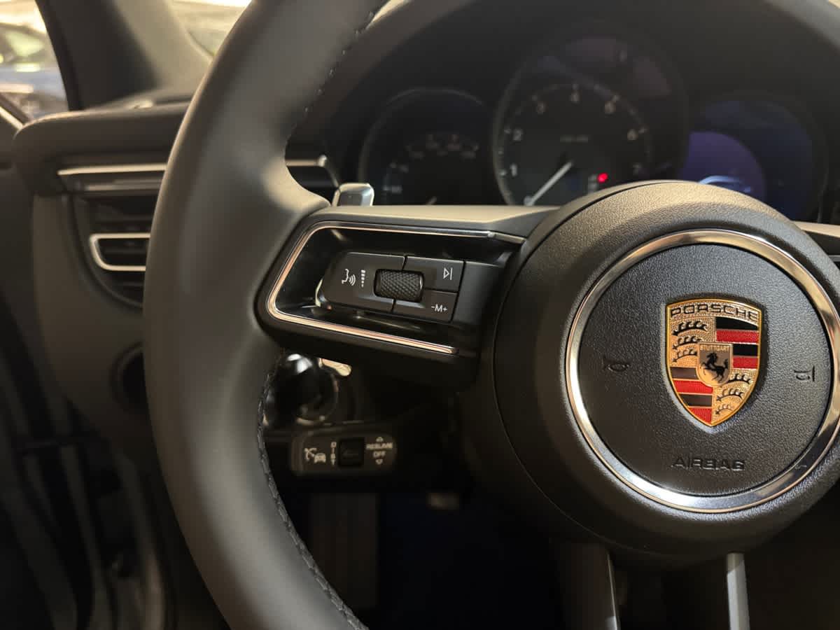 new 2025 Porsche Macan car