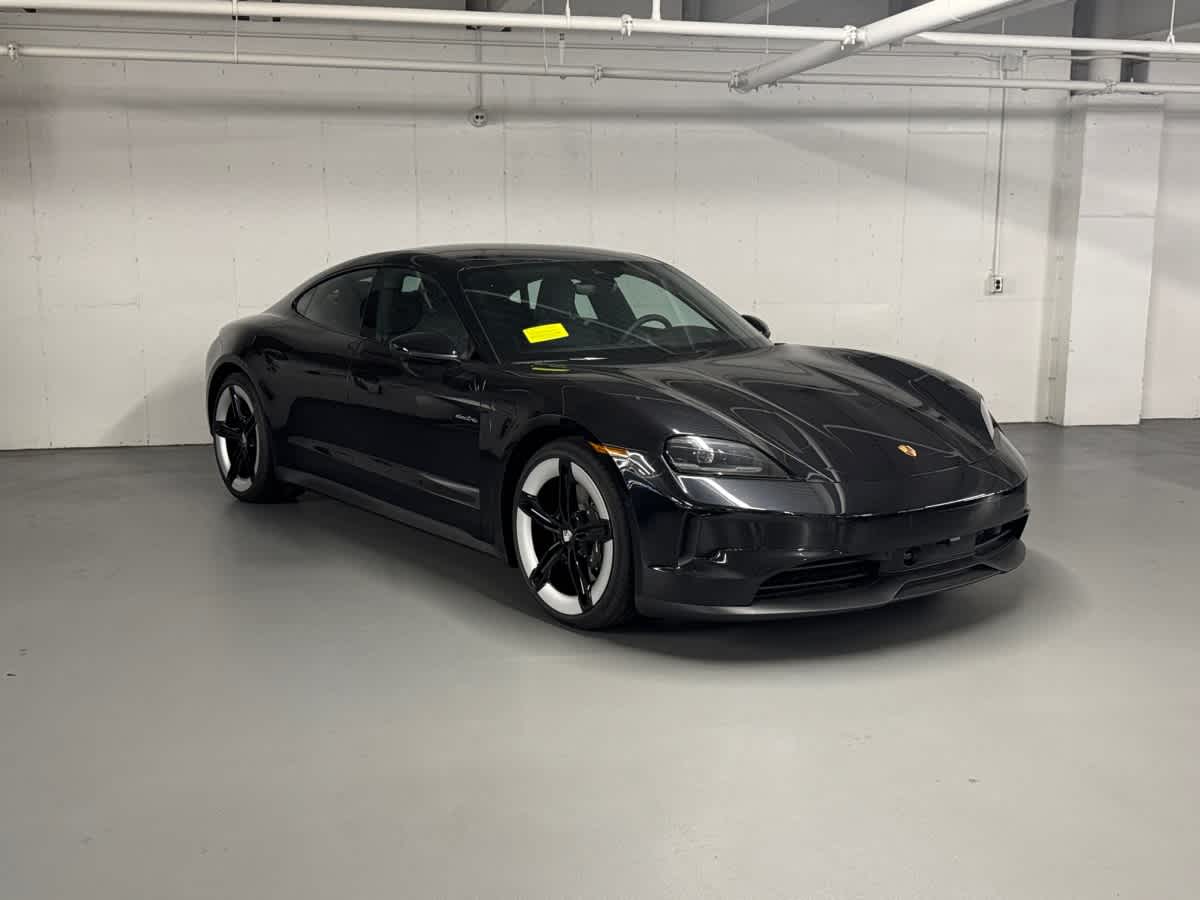 new 2025 Porsche Taycan car