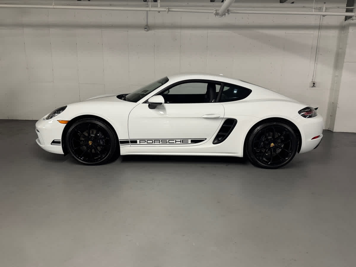 new 2025 Porsche 718 Cayman car