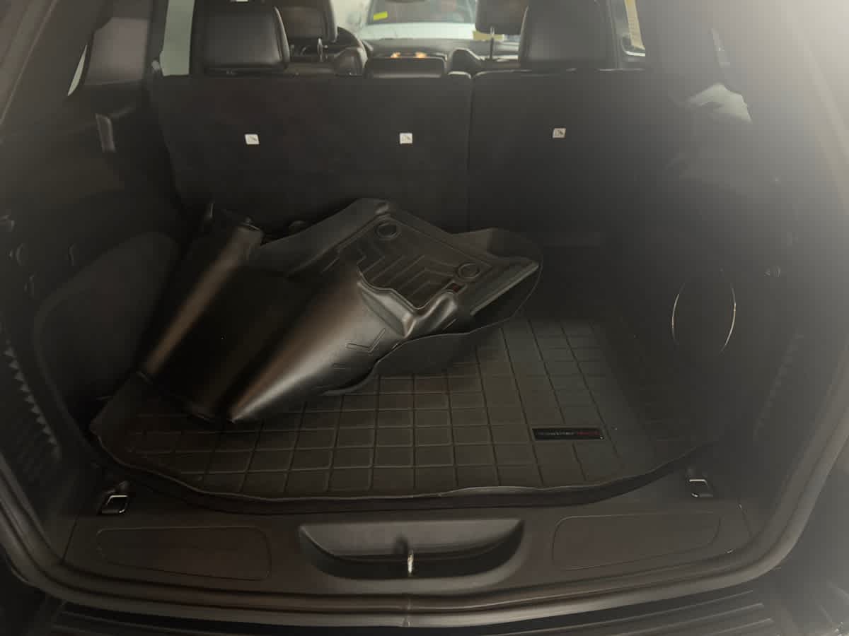 used 2019 Jeep Grand Cherokee car, priced at $27,998