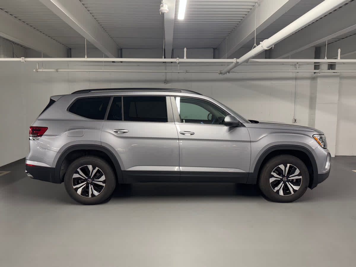used 2024 Volkswagen Atlas car, priced at $35,497