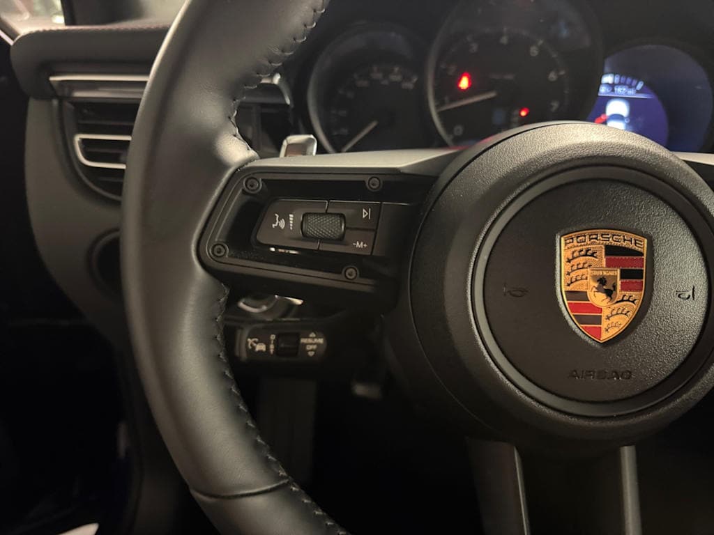 used 2025 Porsche Macan car