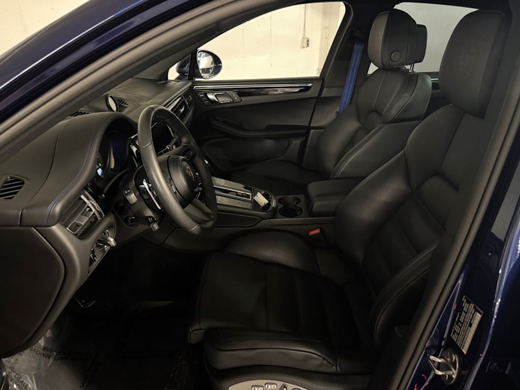 used 2025 Porsche Macan GTS car
