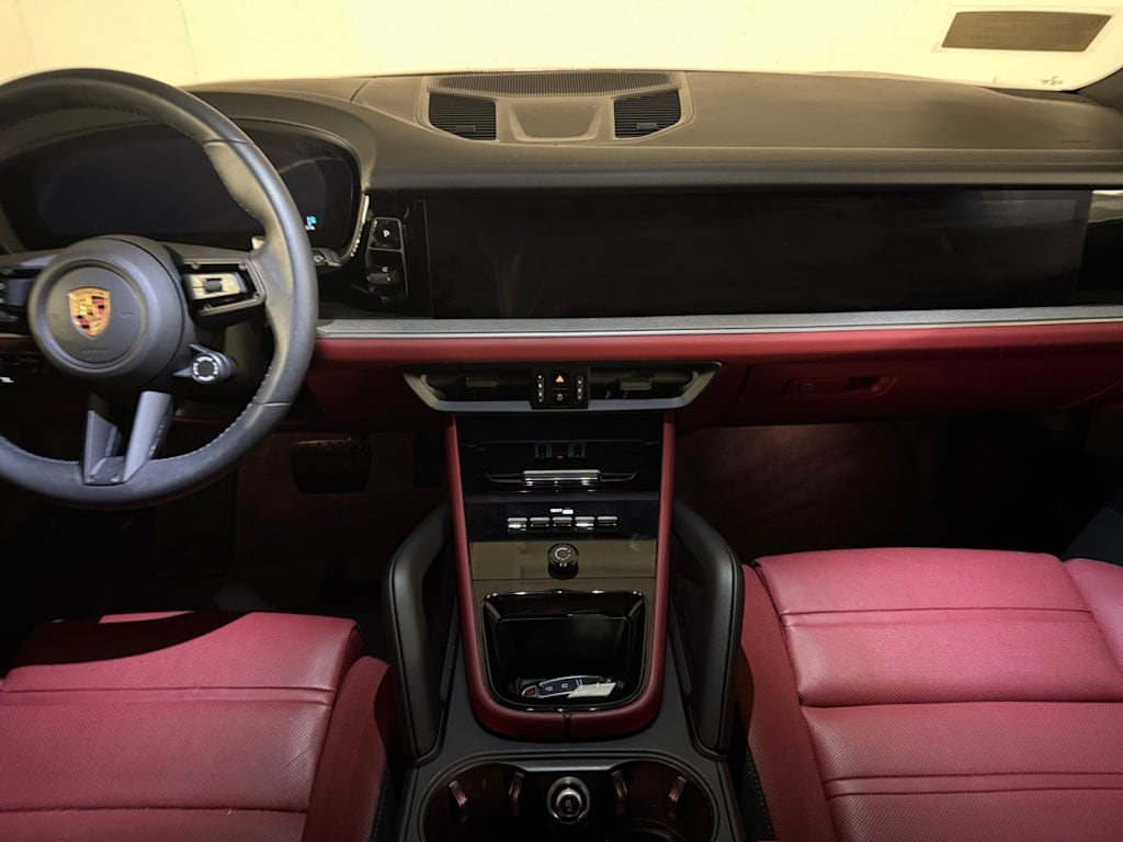 used 2025 Porsche Cayenne car