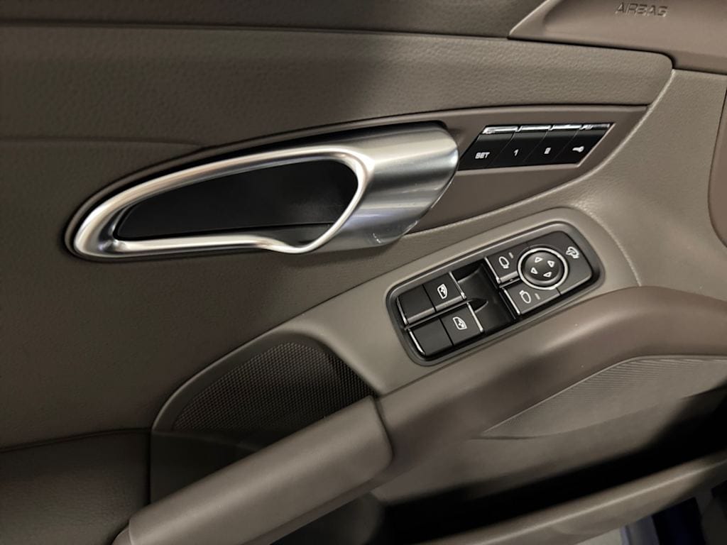 used 2024 Porsche 718 Boxster car
