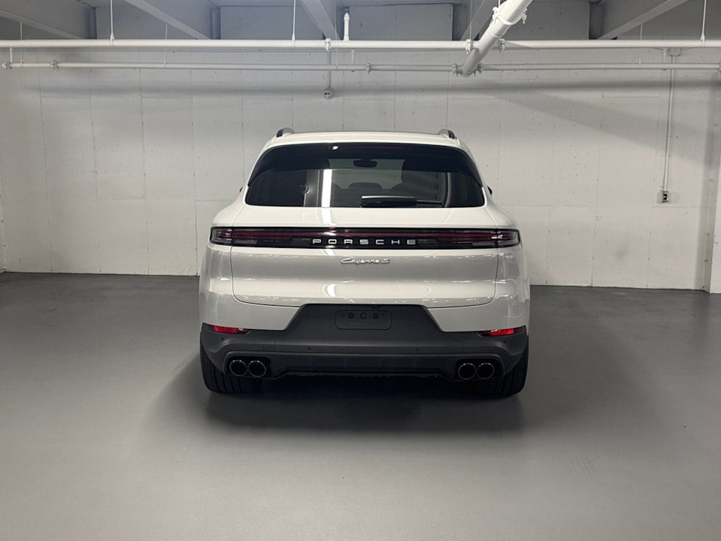 used 2025 Porsche Cayenne S E-Hybrid car