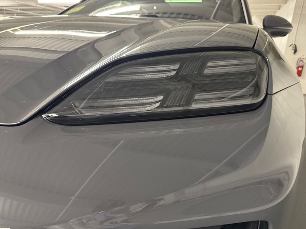used 2025 Porsche Macan Turbo Electric car