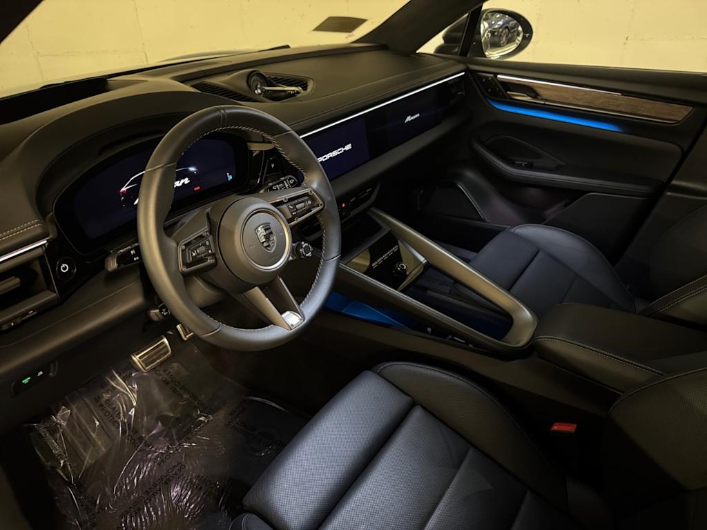 used 2025 Porsche Macan Turbo Electric car