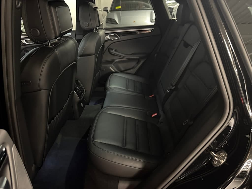 used 2025 Porsche Macan S car