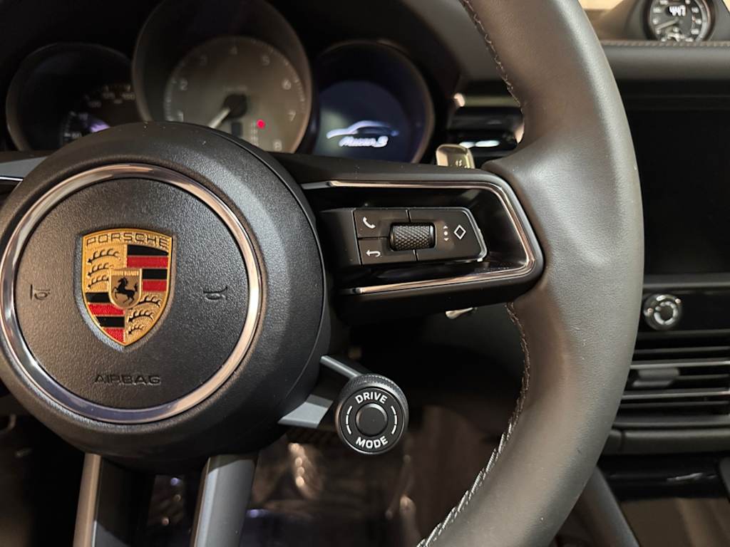 used 2025 Porsche Macan S car