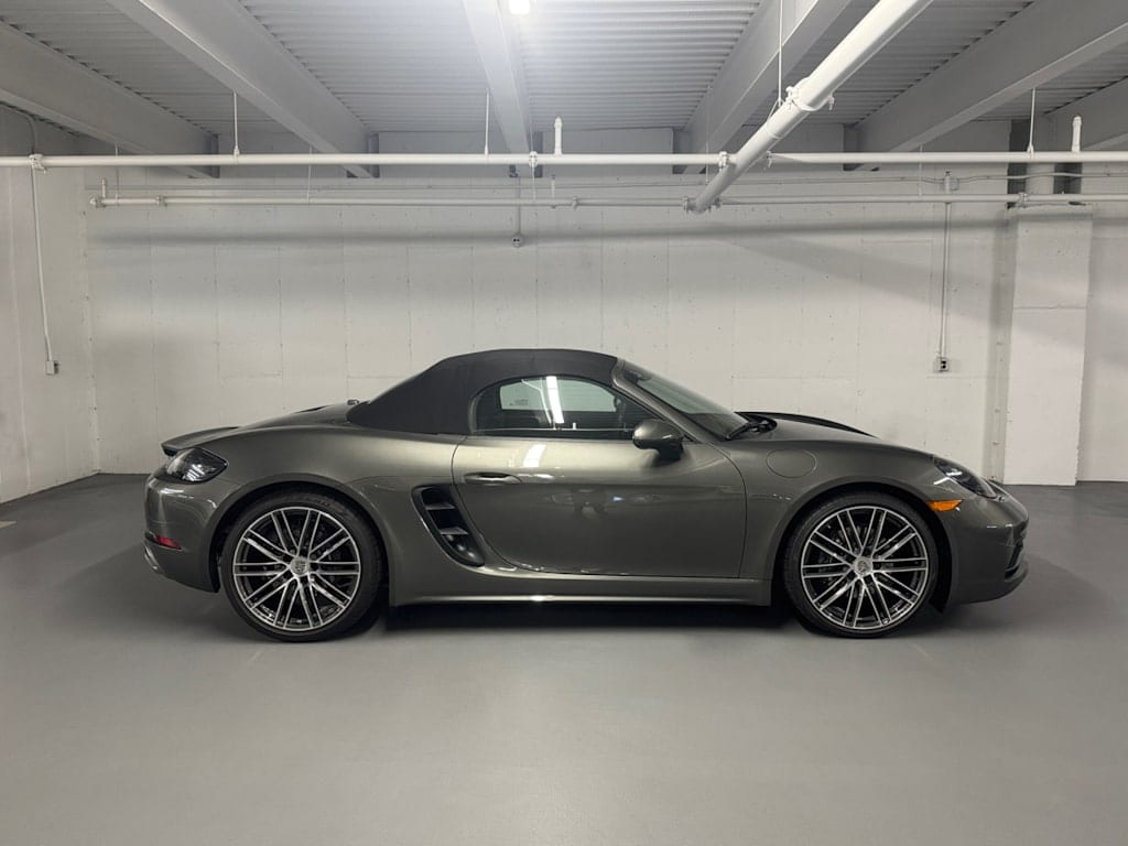 used 2025 Porsche 718 Boxster car