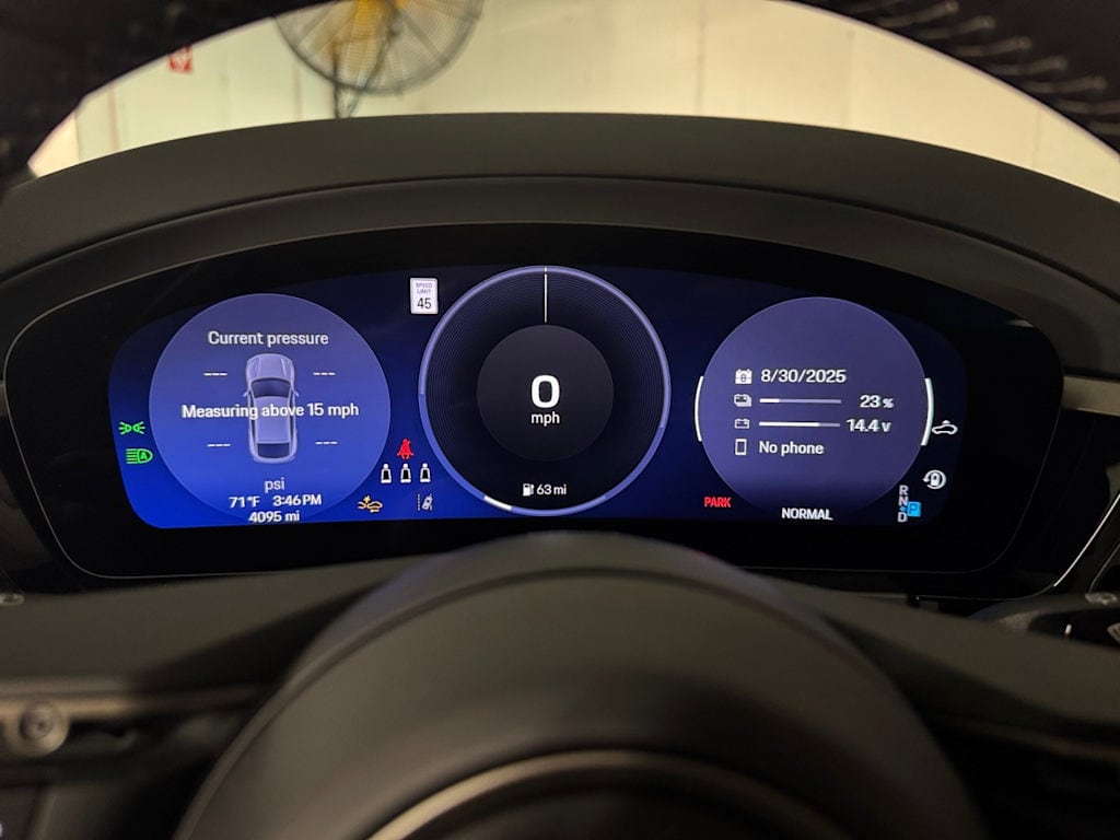 used 2025 Porsche Macan Turbo Electric car
