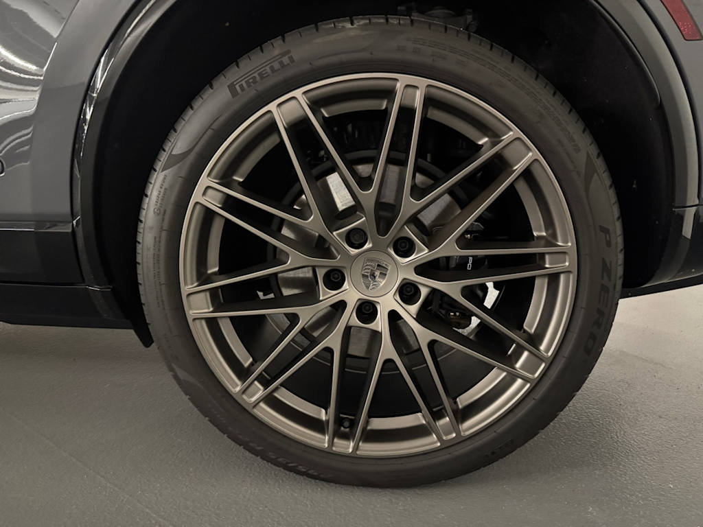 used 2025 Porsche Macan Turbo Electric car