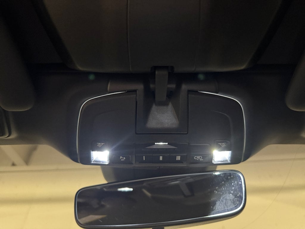 used 2025 Porsche 718 Boxster car