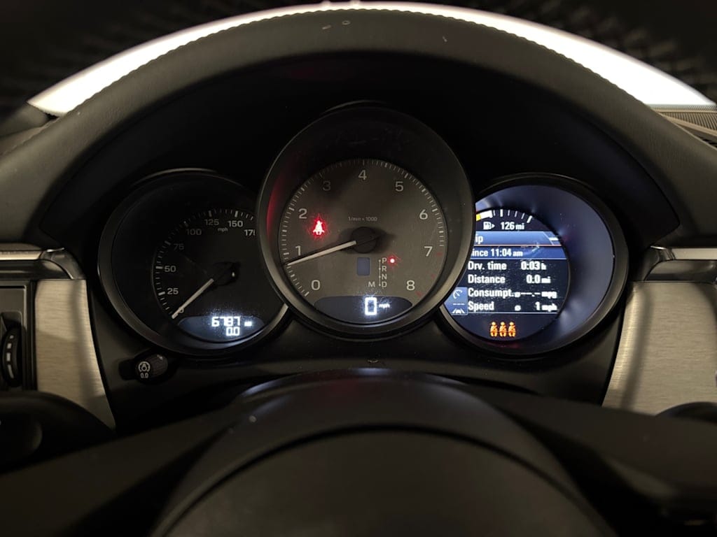 used 2025 Porsche Macan S car