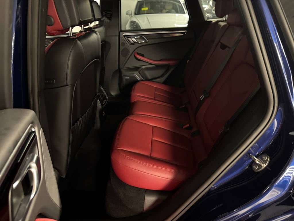 used 2025 Porsche Macan car