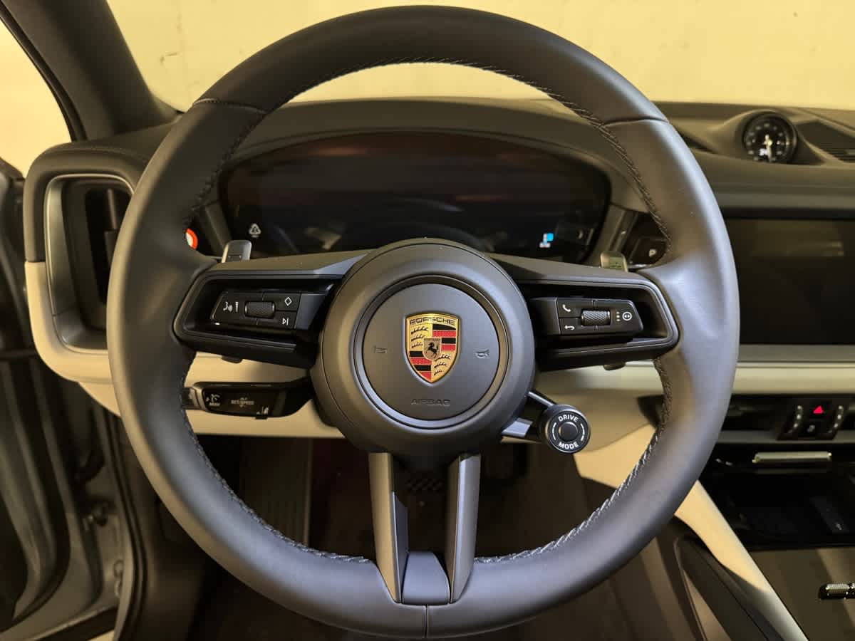 new 2025 Porsche Cayenne car