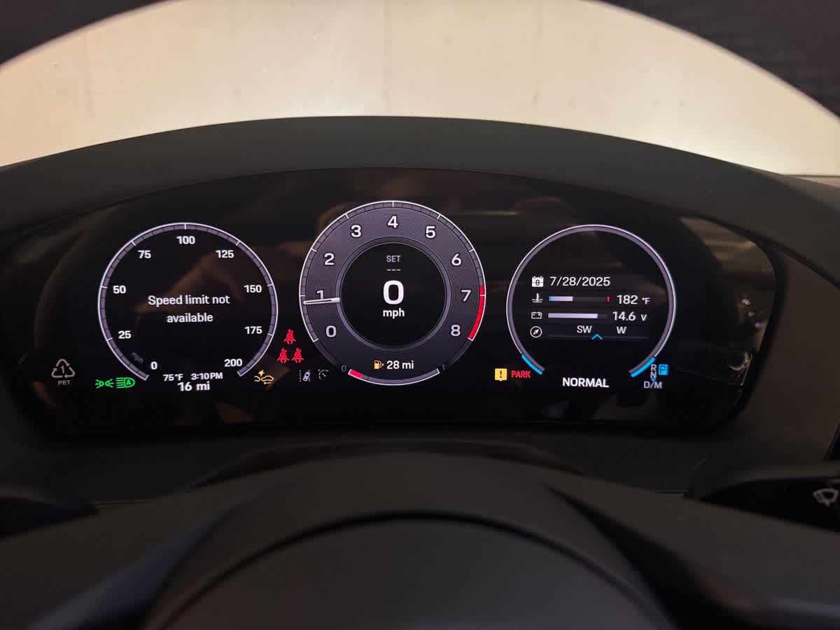 new 2025 Porsche Panamera car