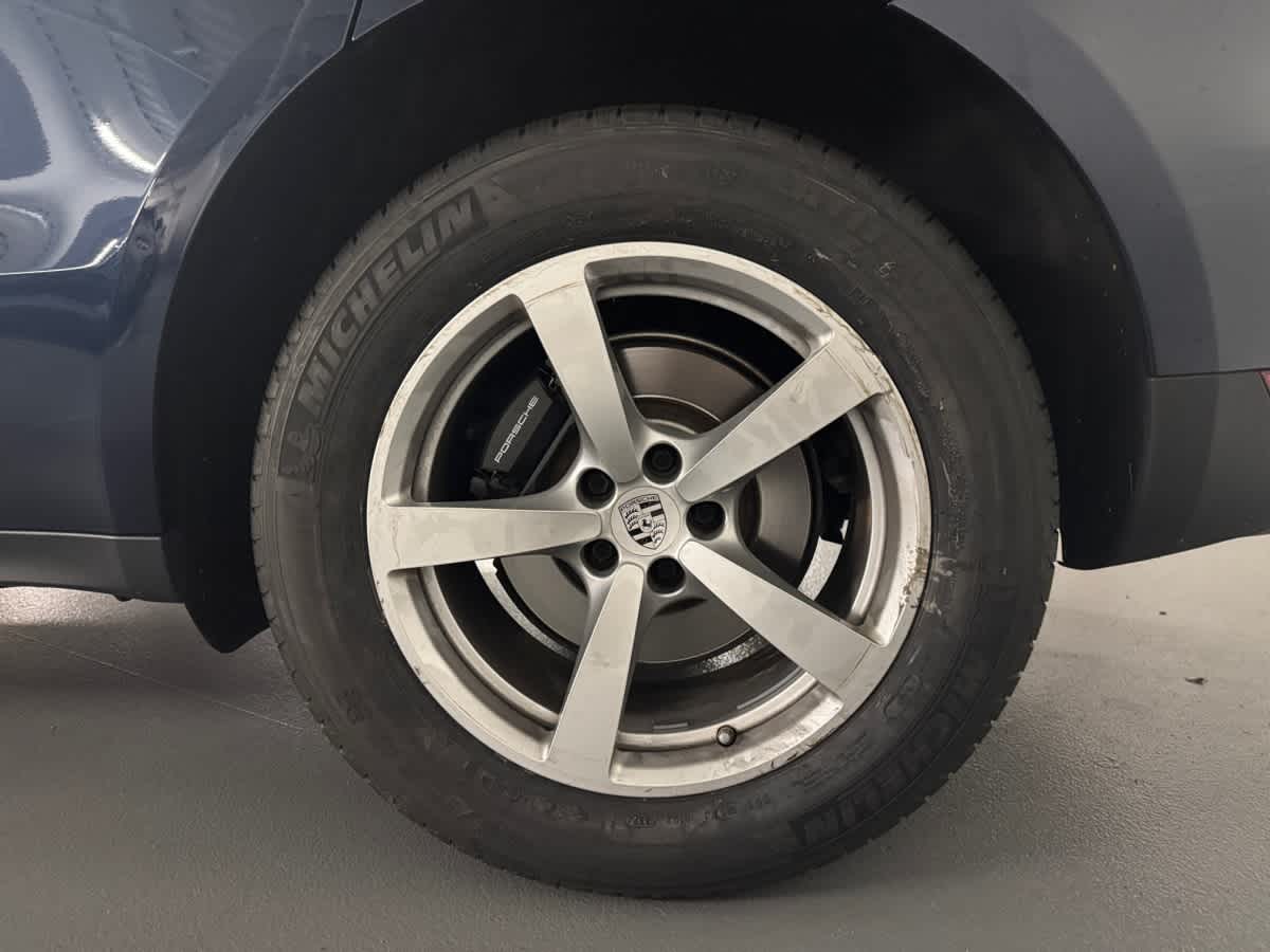 used 2020 Porsche Macan car, priced at $39,998