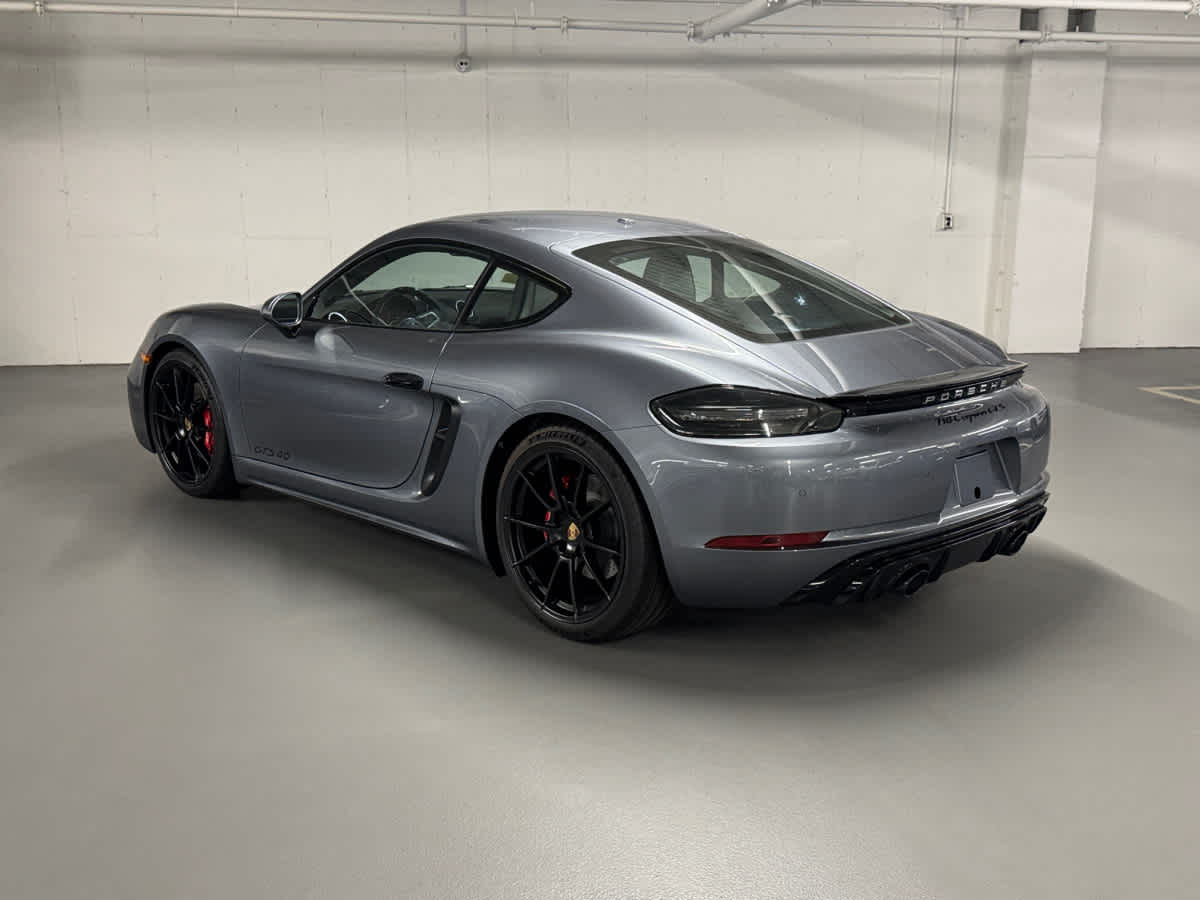 new 2025 Porsche 718 Cayman car